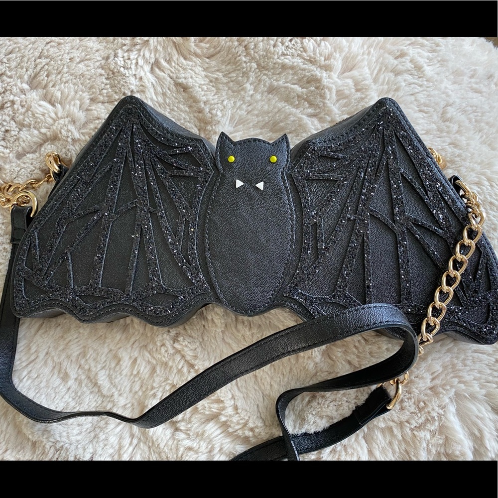 Betsy Johnson going batty cross body purse